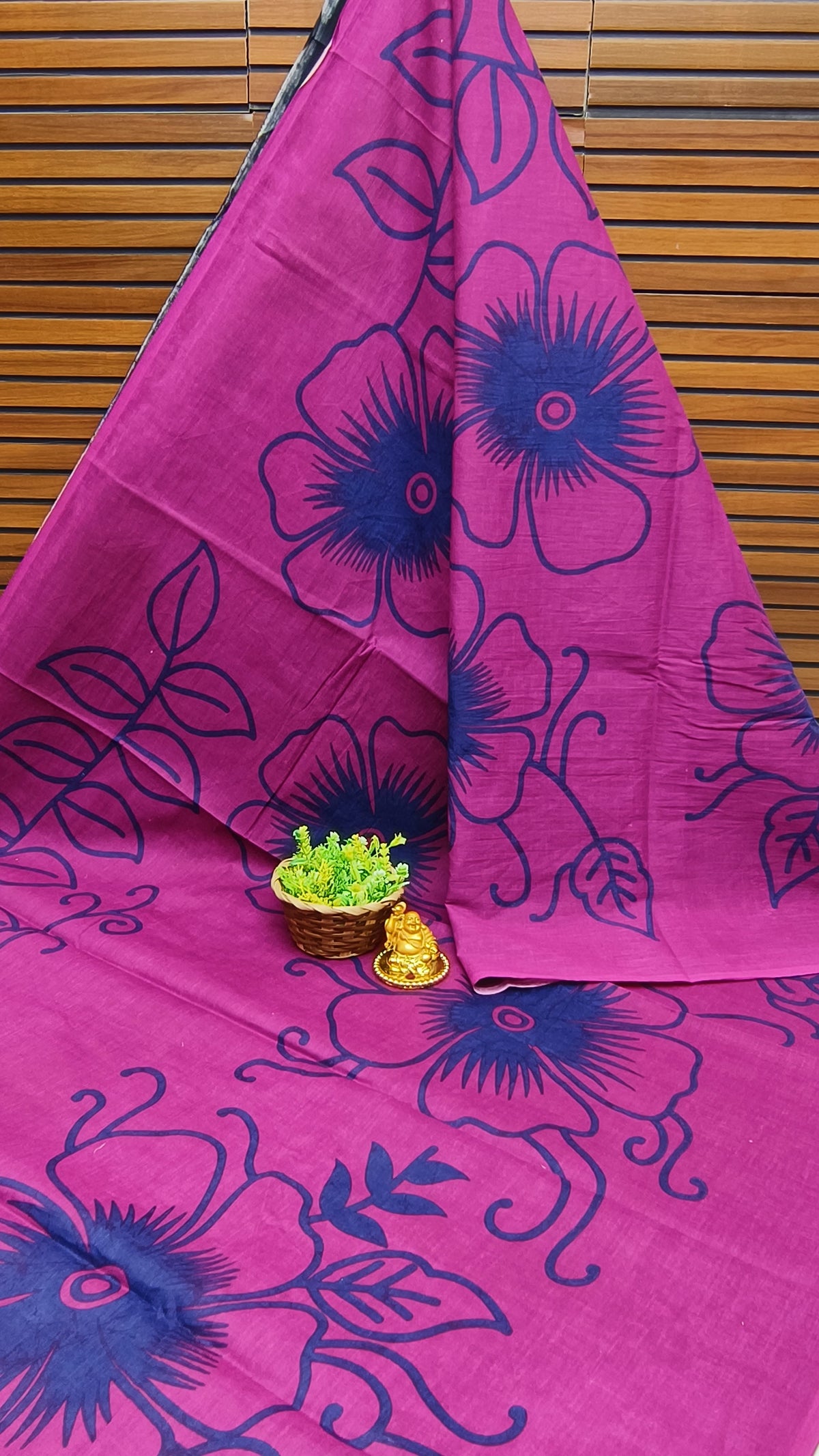 Bengal Maroon Yellow Mul Mul Cotton saree with Traditional Motif print