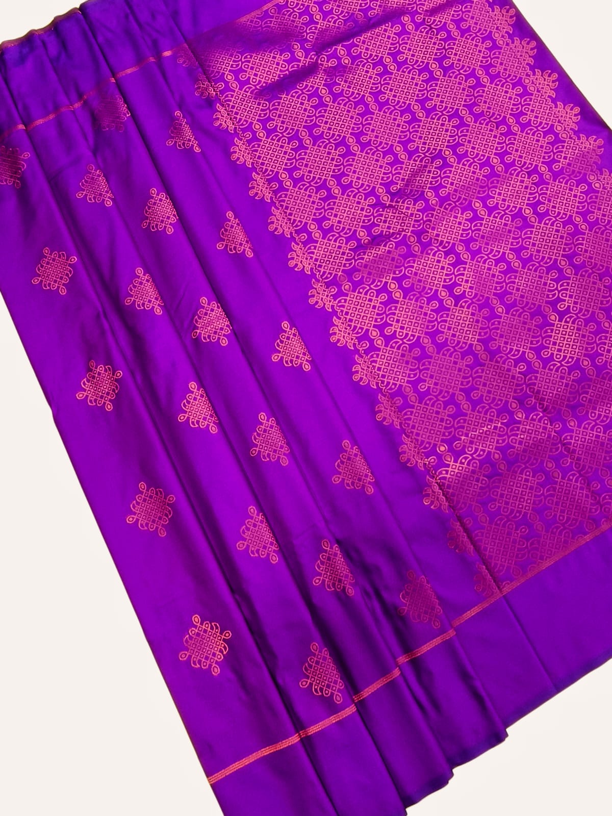 Kolam Design Soft Silk Saree | Traditional Woven Pattern |  KOLAM02
